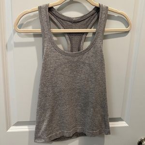 Lululemon Swiftly Tech Race Length tank size 4